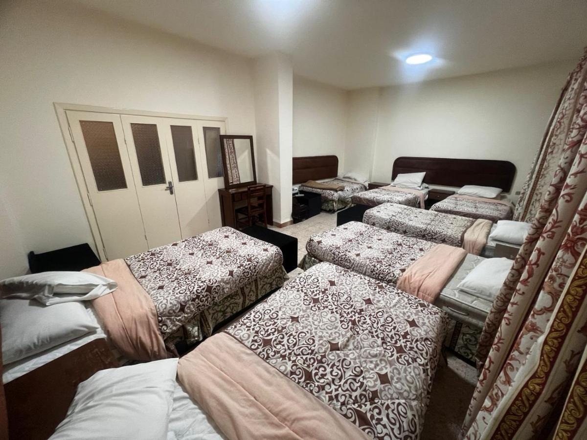 Student House Hostel Madaba Exterior foto