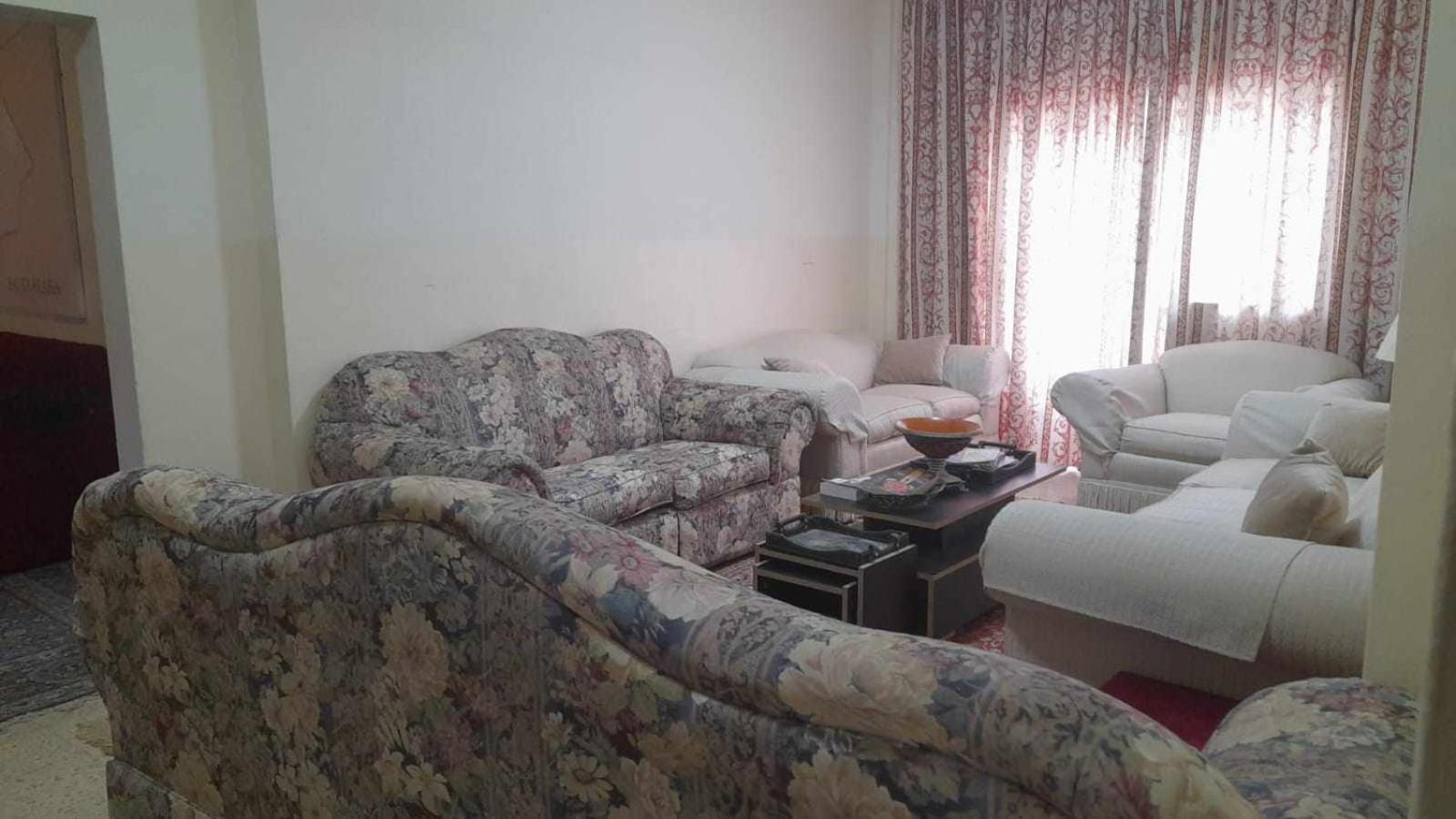 Student House Hostel Madaba Exterior foto